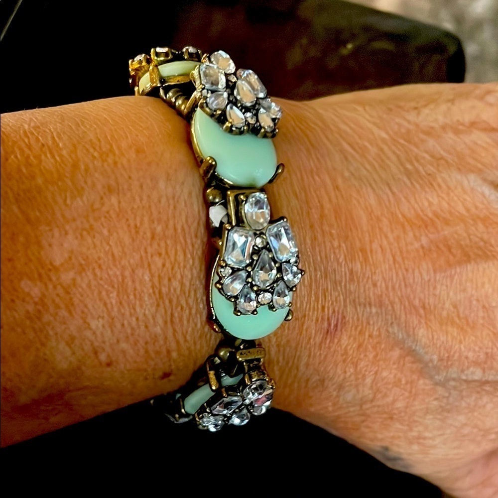 Vintage glass mint cabs clear crystals brass stretch Bracelet